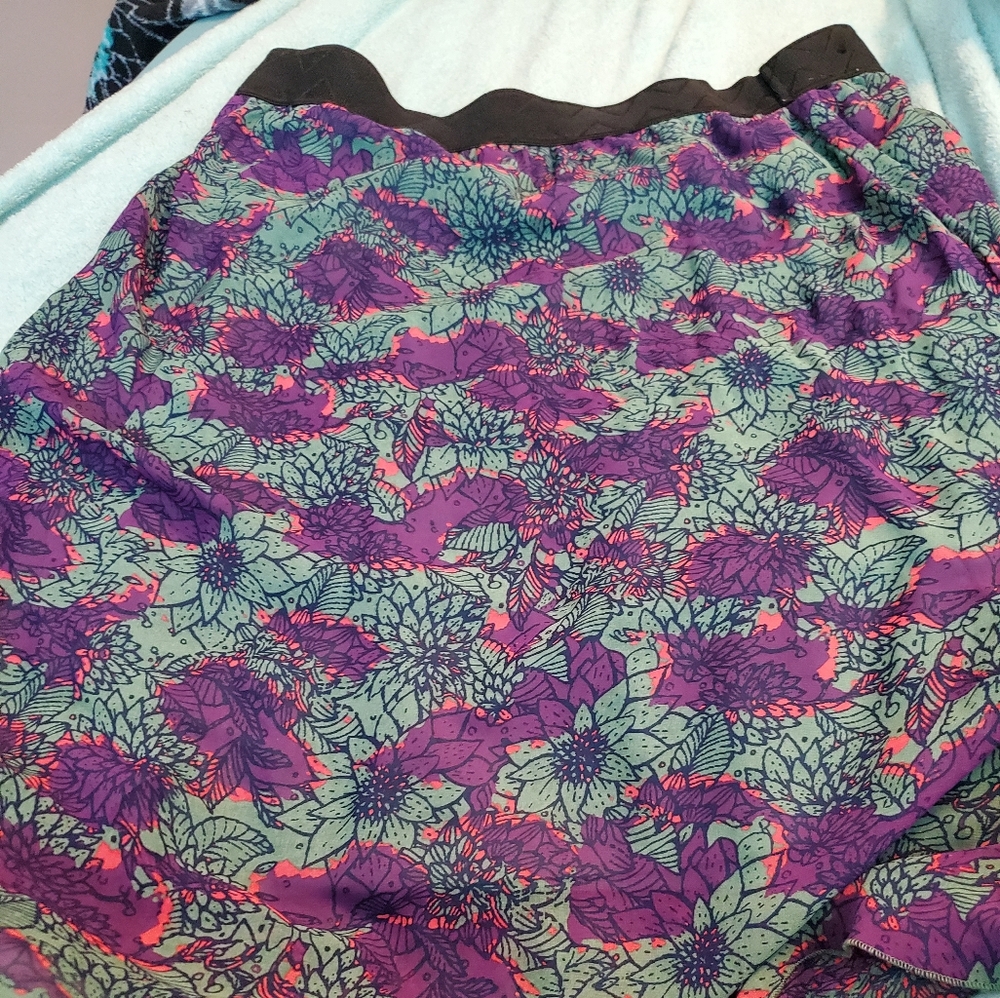 Lularoe Lola skirt